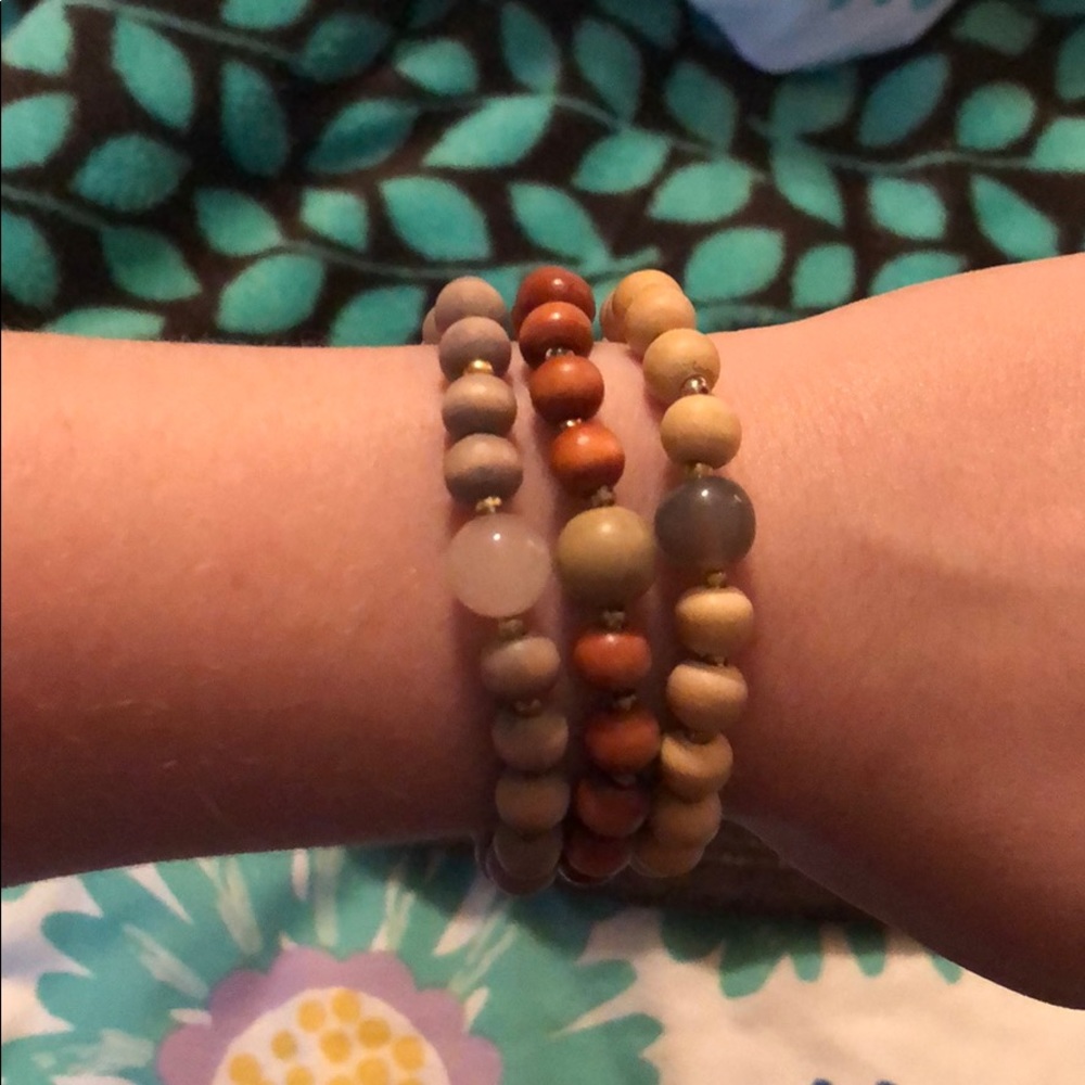 3 pack of beaded bracelets